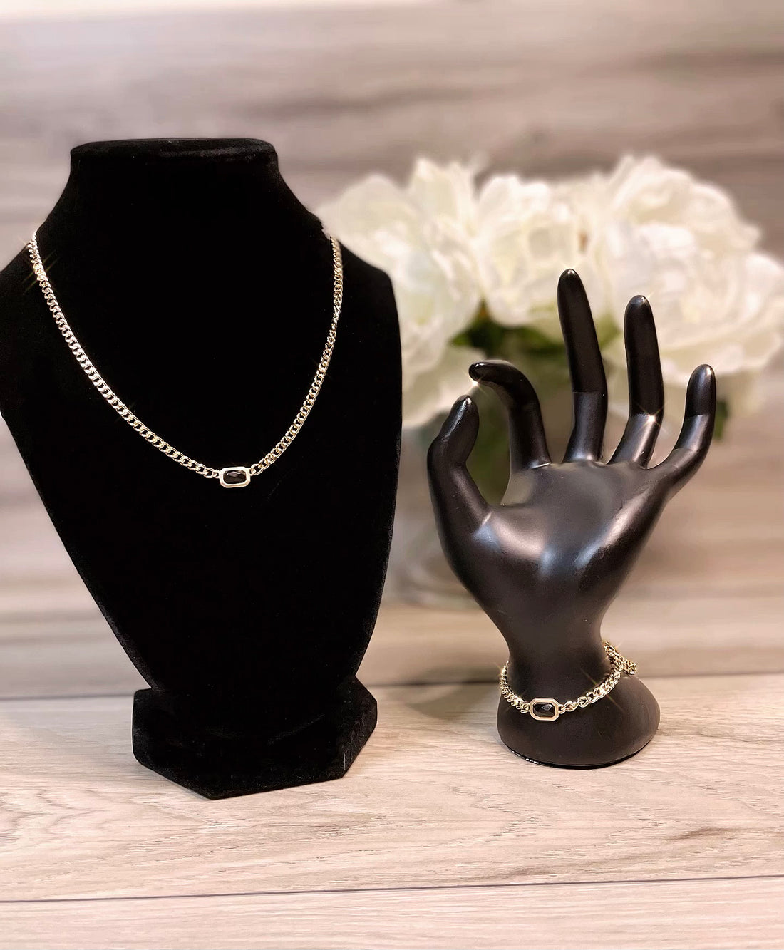 Kelley Necklace